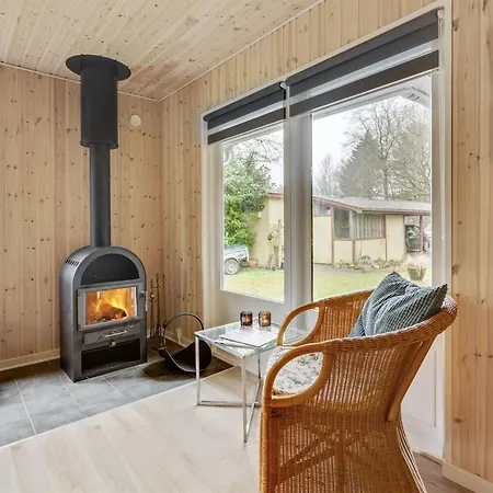 Annamaria - 30km From The Sea By Interhome Feriehus *